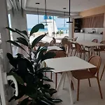 بيت شباب Kein زاروتز